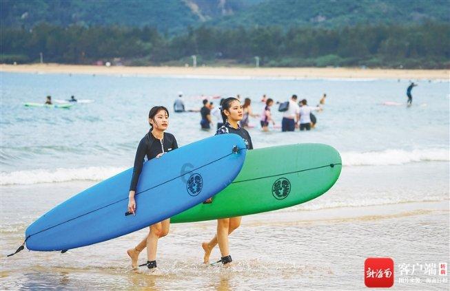 阳光电源获东吴证券买入评级,12个月目标价为127元