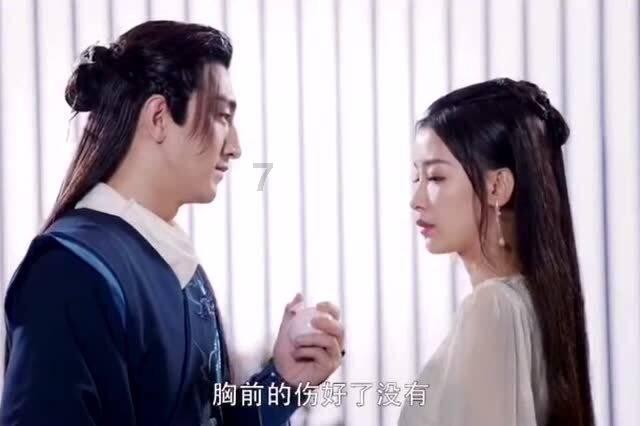 不扮嫩、不打针、人到中年演妈妈，蒋欣闫妮的清醒值得赞扬