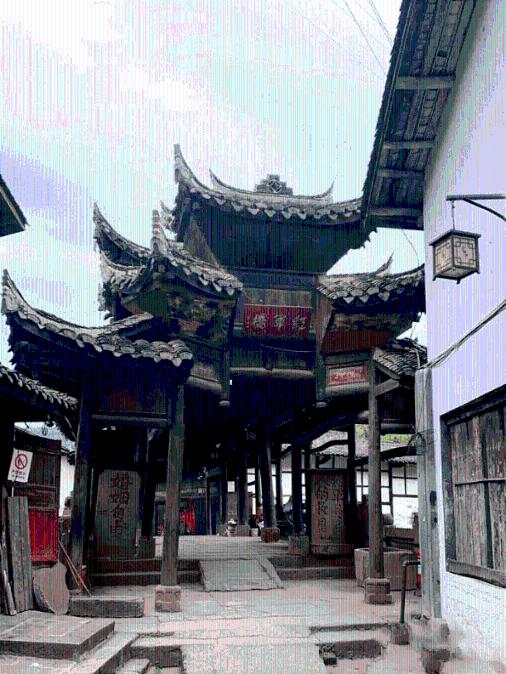 都三十岁了，做生意失败，还欠一百多万外债，我是不是没救了，谁能告诉我，我该怎么办……游戏画面