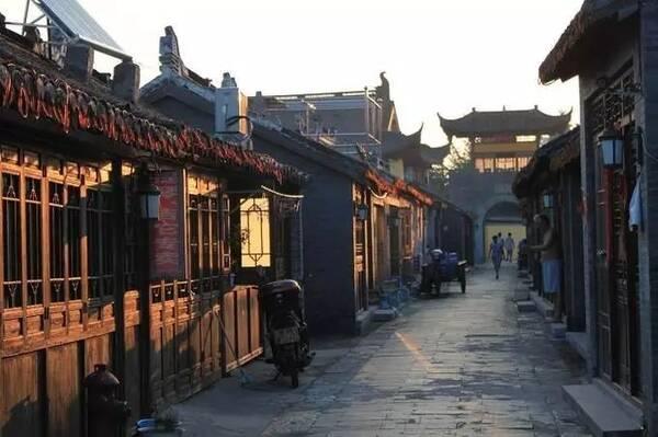 如何做到和上级及下属有效沟通游戏画面