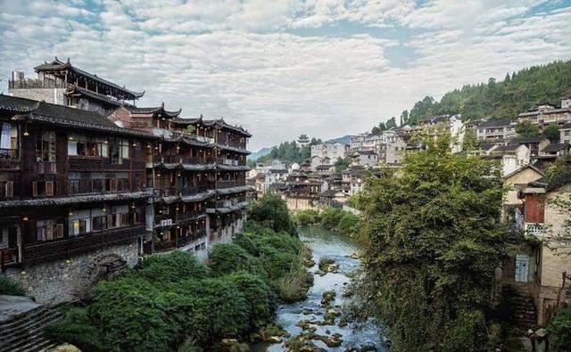 廊坊市情景诗剧《木兰辞》登上第十届中国诗歌春晚