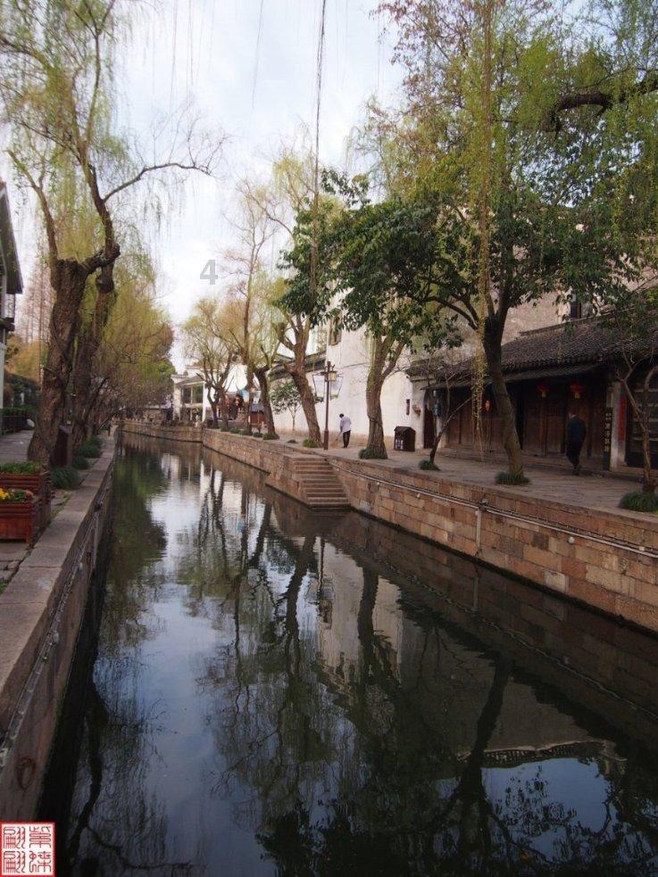 黄金AK闯迷宫
